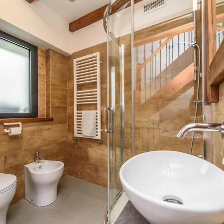 Acero Rosso - Privacy, Relax, Mountain View *