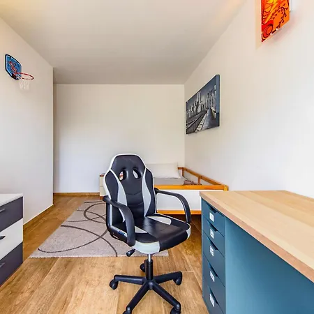 Apartment Acero Rosso - Privacy, Relax, Mountain View Aosta