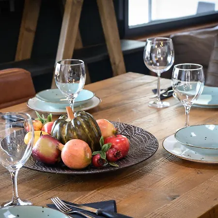 Acero Rosso - Privacy, Relax, Mountain View Apartment